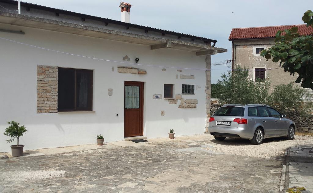 Abba Apartment Sveti Lovreč Pazenatički 외부 사진