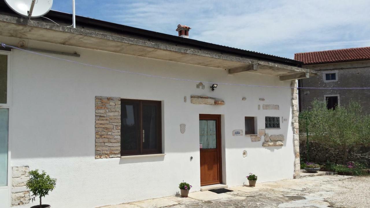 Abba Apartment Sveti Lovreč Pazenatički 외부 사진